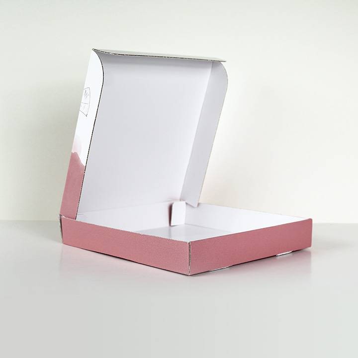 Boîte postale d'expédition sur-mesure personnalisable Boîte postale d'expédition - smilepack.fr - impression, packaging sur mesure et emballage personnalisé